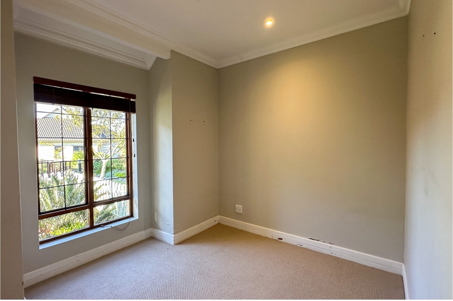 3 Bedroom Property for Sale in Blue Mountain Village Western Cape